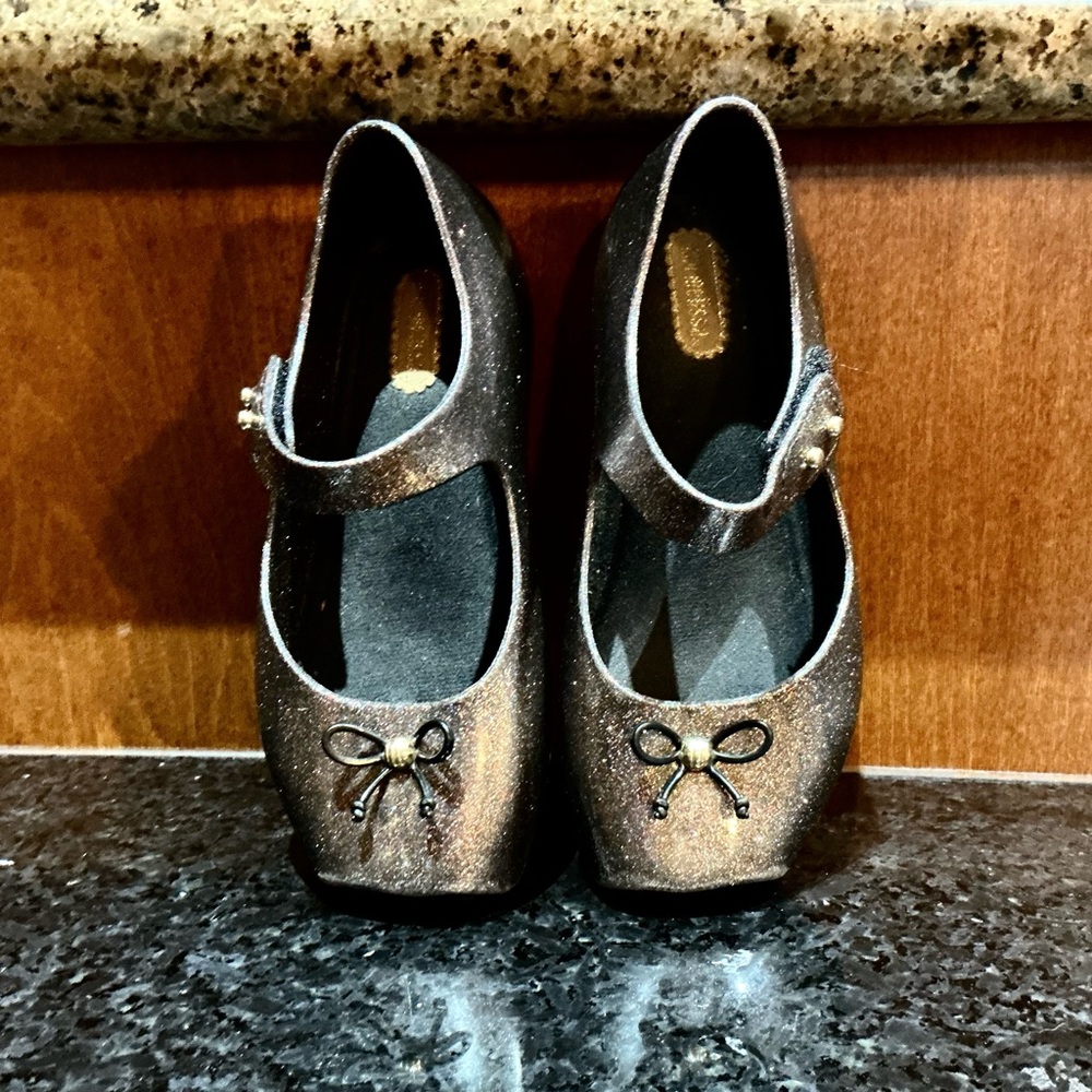 EUC Mini Melissa Glittery Black and Gold Kids Mary Jane Shoes size 9Toddler
